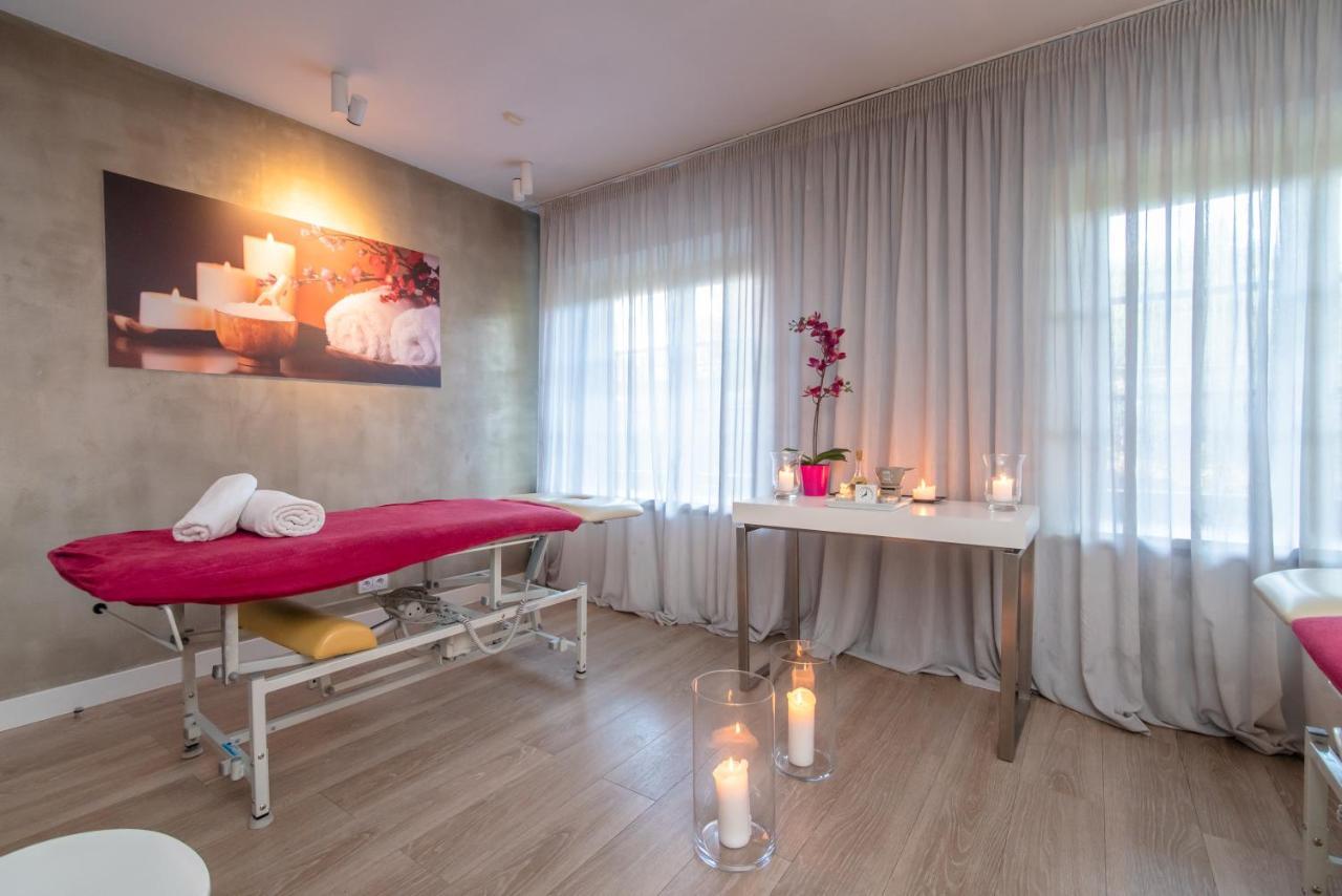 Hotel Debowa Gora Active & Spa Łąck Esterno foto