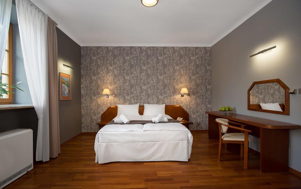 Hotel Debowa Gora Active & Spa Łąck Esterno foto