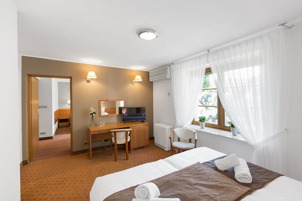 Hotel Debowa Gora Active & Spa Łąck Esterno foto